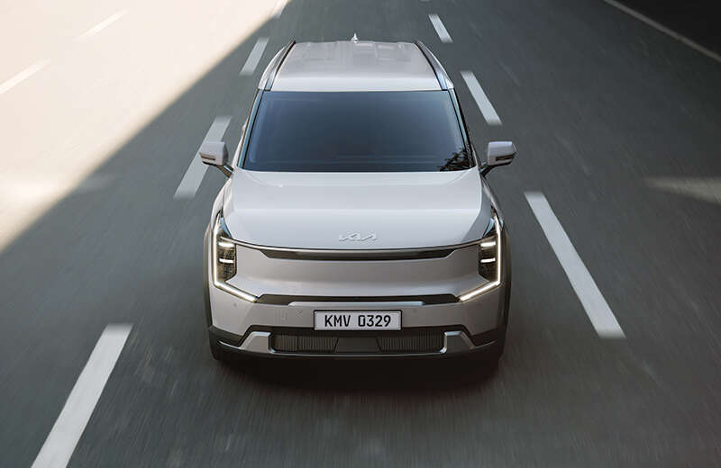 Kia EV9 impressive driving range